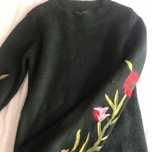 Forest green sweater with bell sleeves